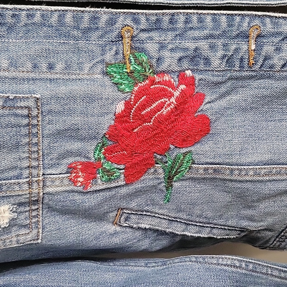 Hidden Jeans Embroidered Oversized Jean Jacket SZ XS - Picture 6 of 10